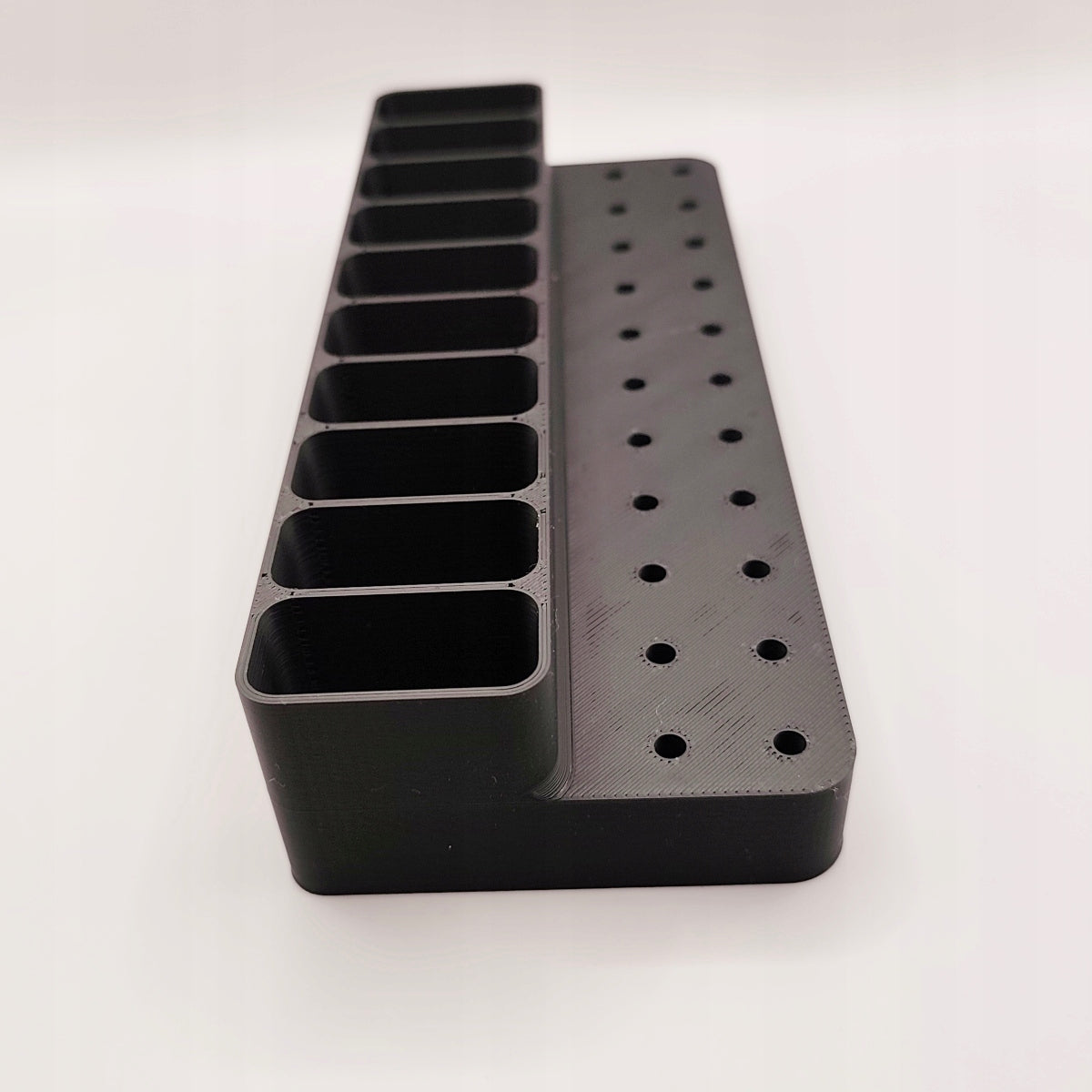 LARGE ORGANIZER FOR CABLES AND CHARGERS. HOME AND OFFICE BOX FOR CHARGERS PL Color black