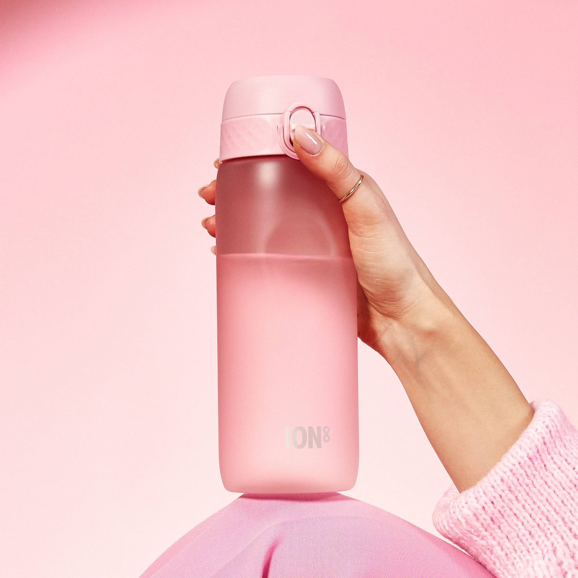 LARGE WATER BOTTLE - PZH- BPA FREE- ELEGANT PINK - ION8 0,75 L 750 ml Color pink