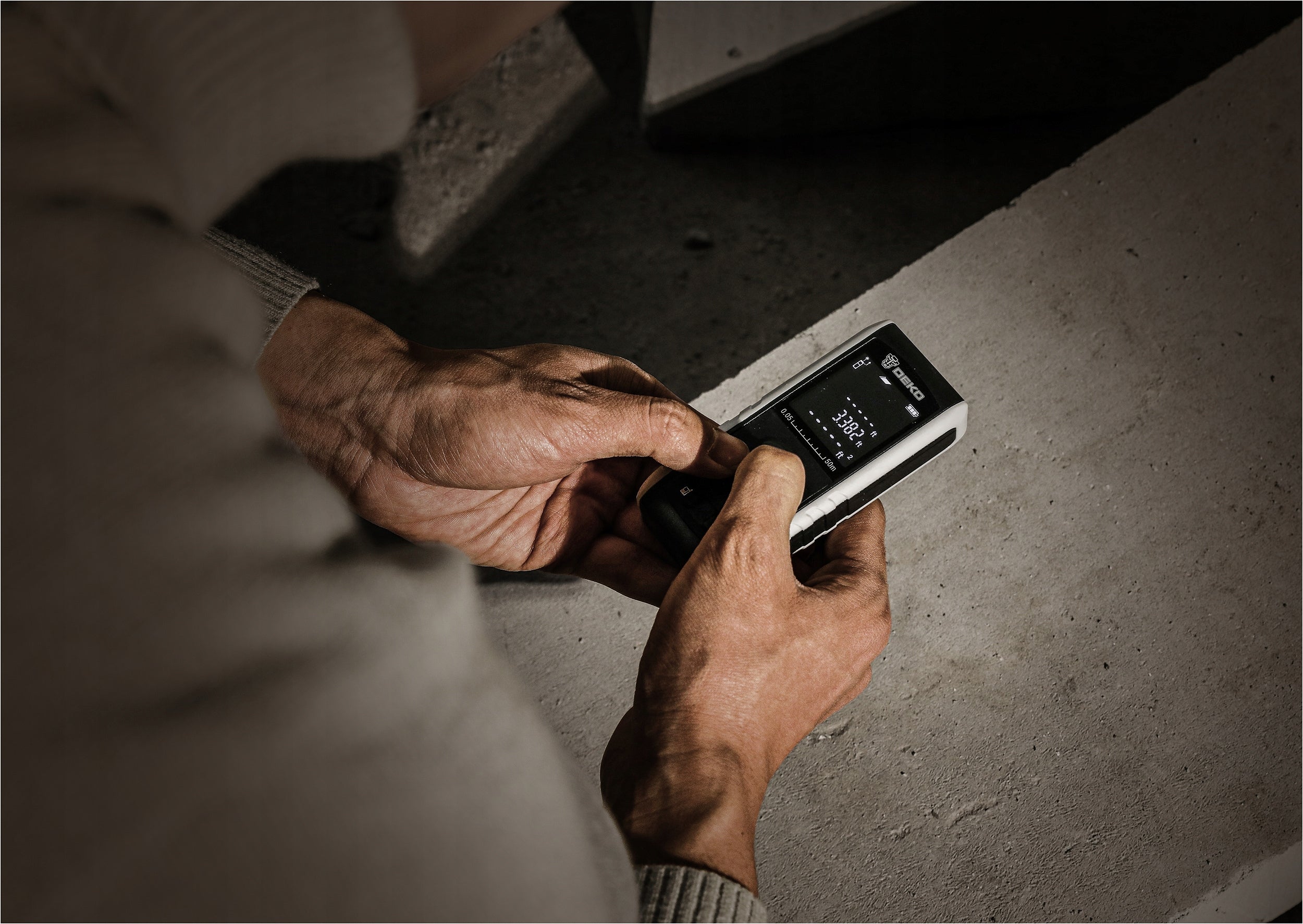 LASER RANGEFINDER >>50M<< DIGITAL PROTRACTOR LASER LEVEL METER DEKO Maximum number of measurements in memory 99
