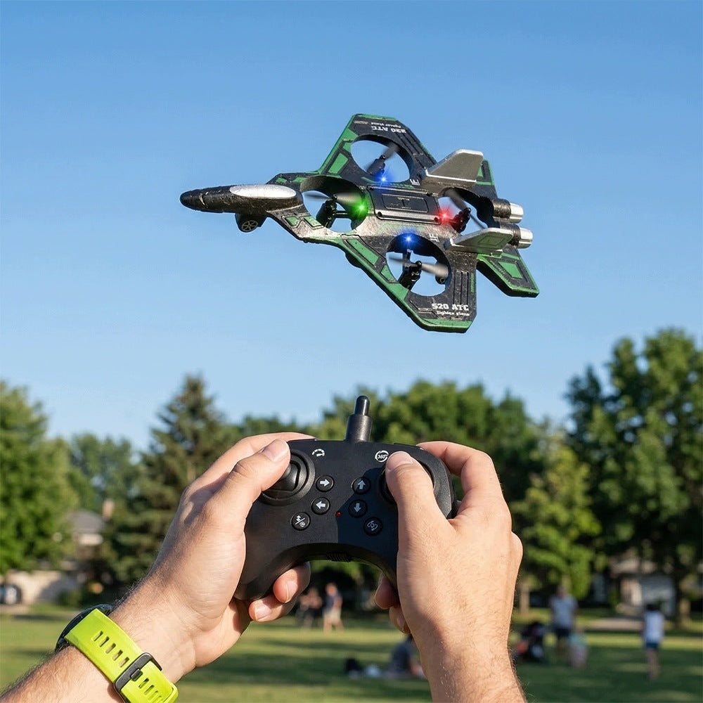 LED AIRPLANE REMOTE CONTROLLED DRONE JET PILOT + battery Packaging status original