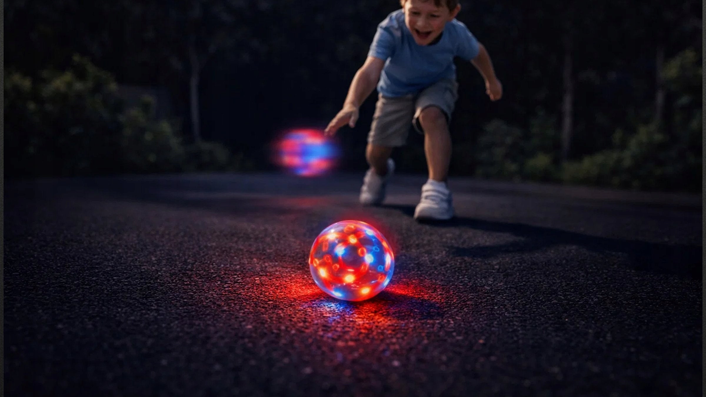 LED BALL WITH BALLS GLOWING BALL FOR CHILDREN'S PLAY 9,5CM Packaging status original