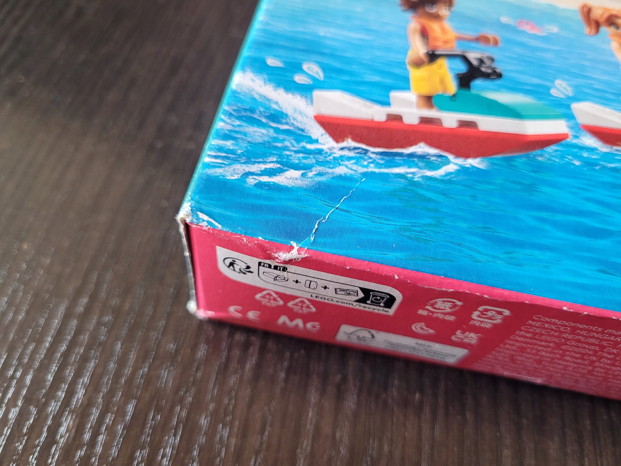 LEGO FRIENDS 42623 BEACH JET SKI Packaging status original