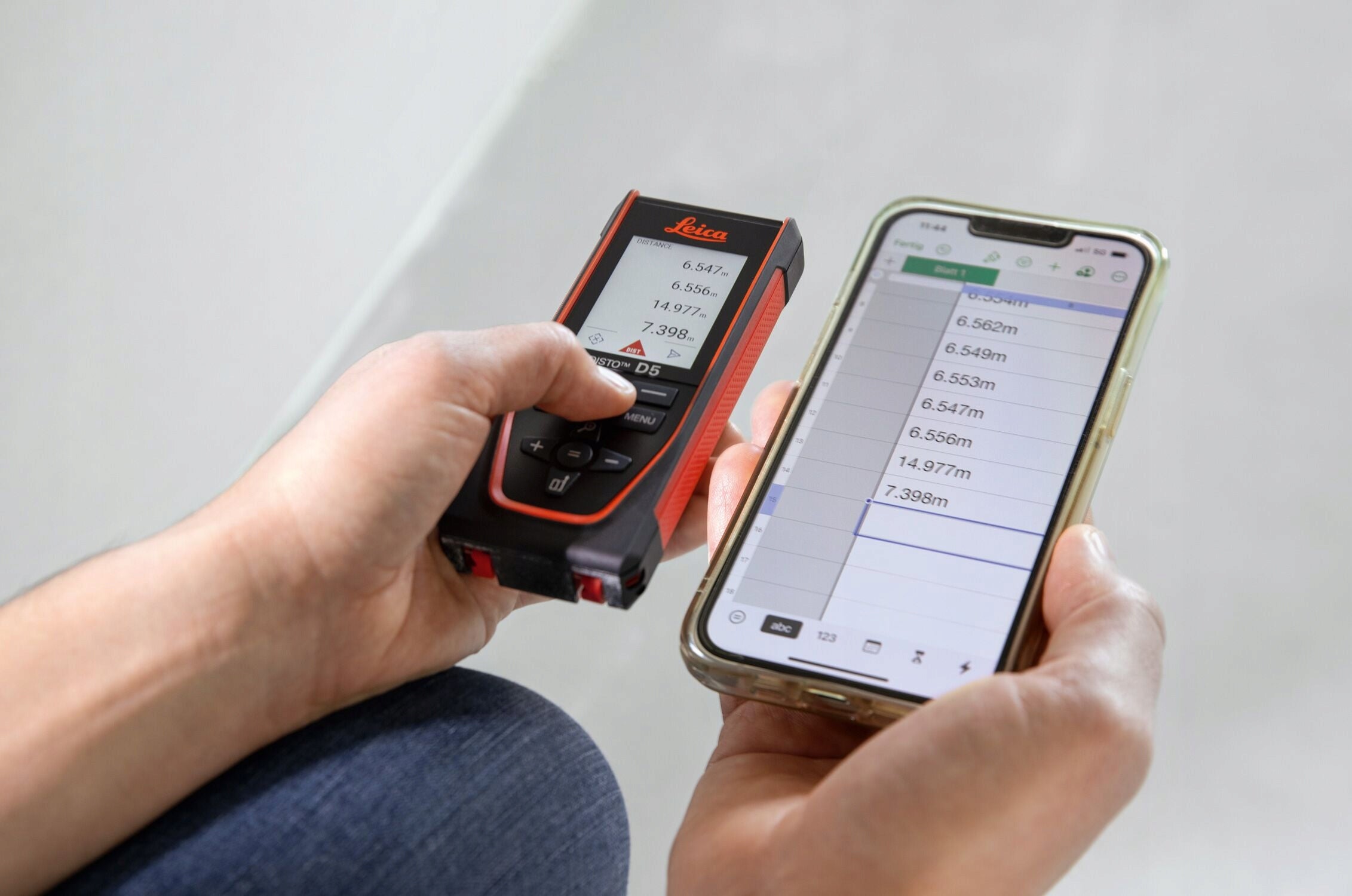LEICA DISTO D5 LASER RANGE FINDER Maximum number of measurements in memory 50