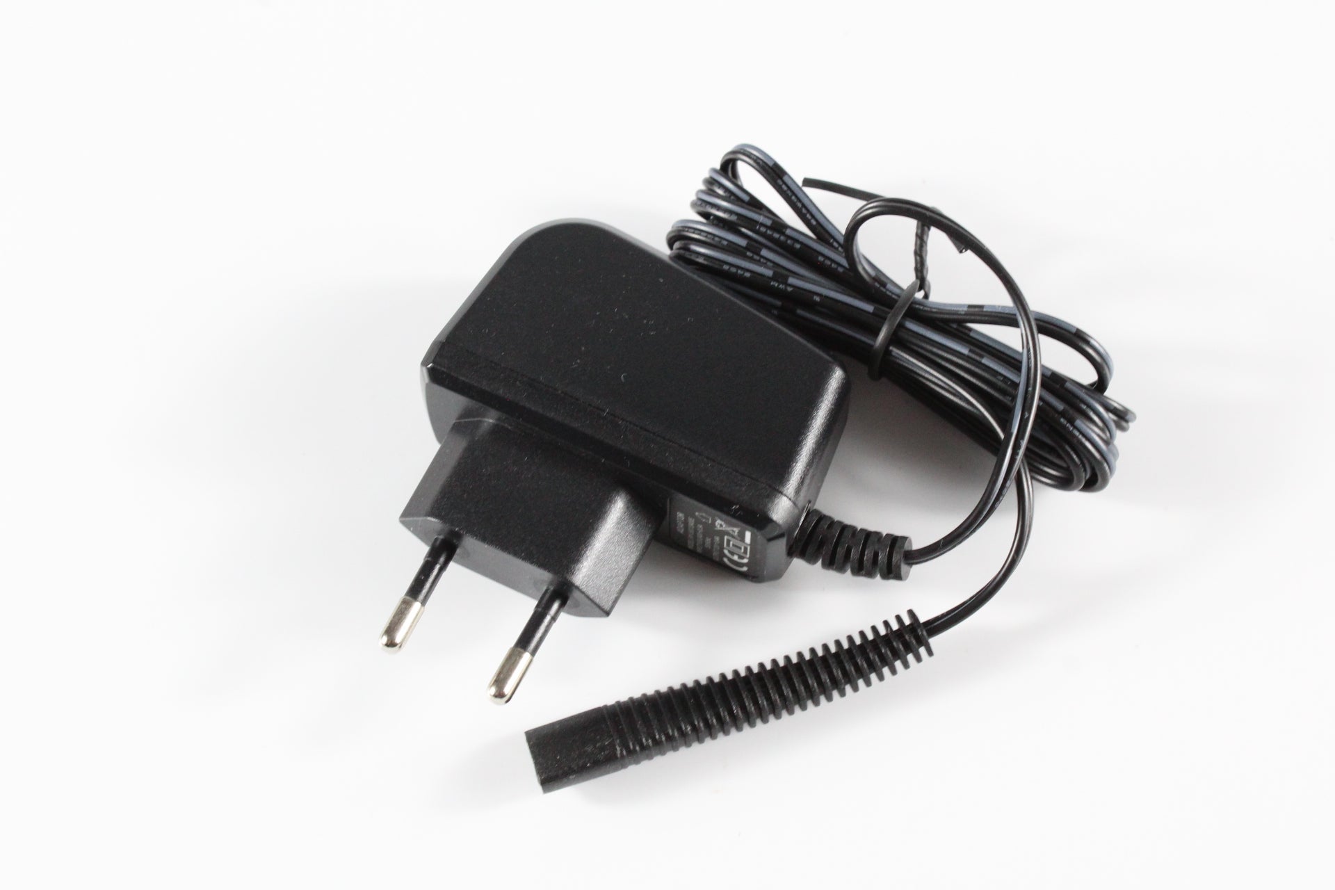 LIANSUM 12V 0,4A Cable for Shaver Charging time 0 min