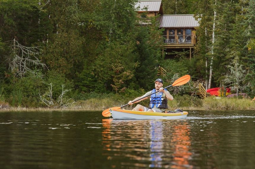 LIGHT STABLE SINGLE KAYAK SIT ON TOP SENTINEL 100X PELICAN Length 305 cm
