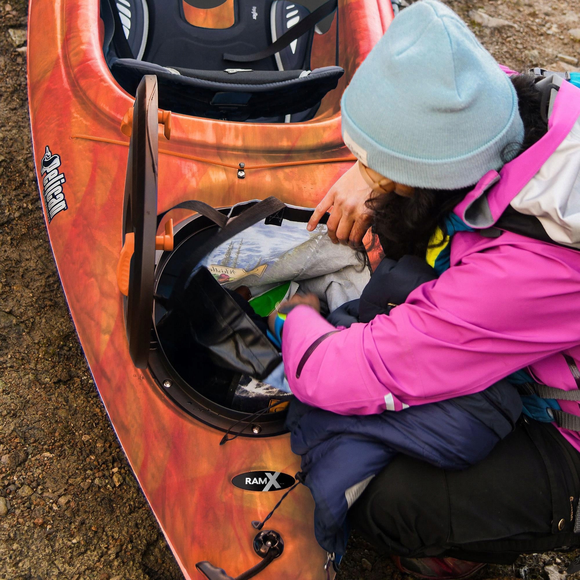 LIGHT STABLE TOURIST SINGLE-PERSON KAYAK SPRINT 100 XR PELICAN CANADA Width 71 cm