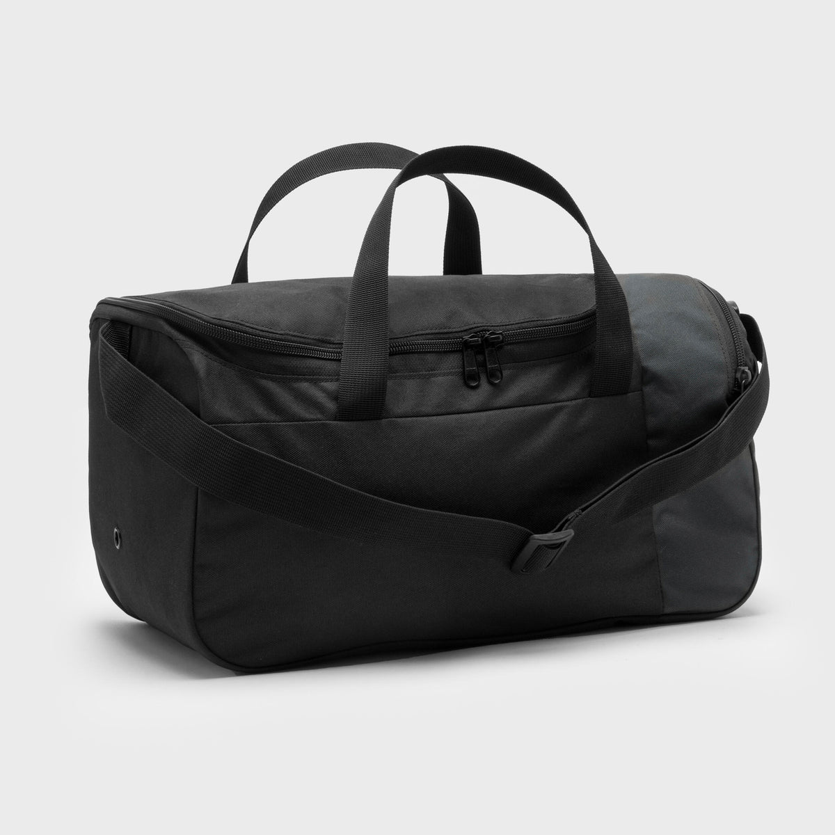 LIGHTWEIGHT STRONG SPORTS TRAINING BAG - KIPSTA 20L Packaging status original