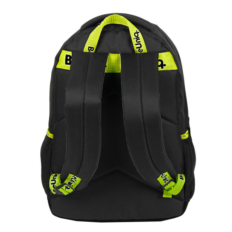 LIGHTWEIGHT YOUTH BACKPACK PASO BEUNIQ WITH CHAIN, BLACK + YELLOW Manufacturer code PPY22-228
