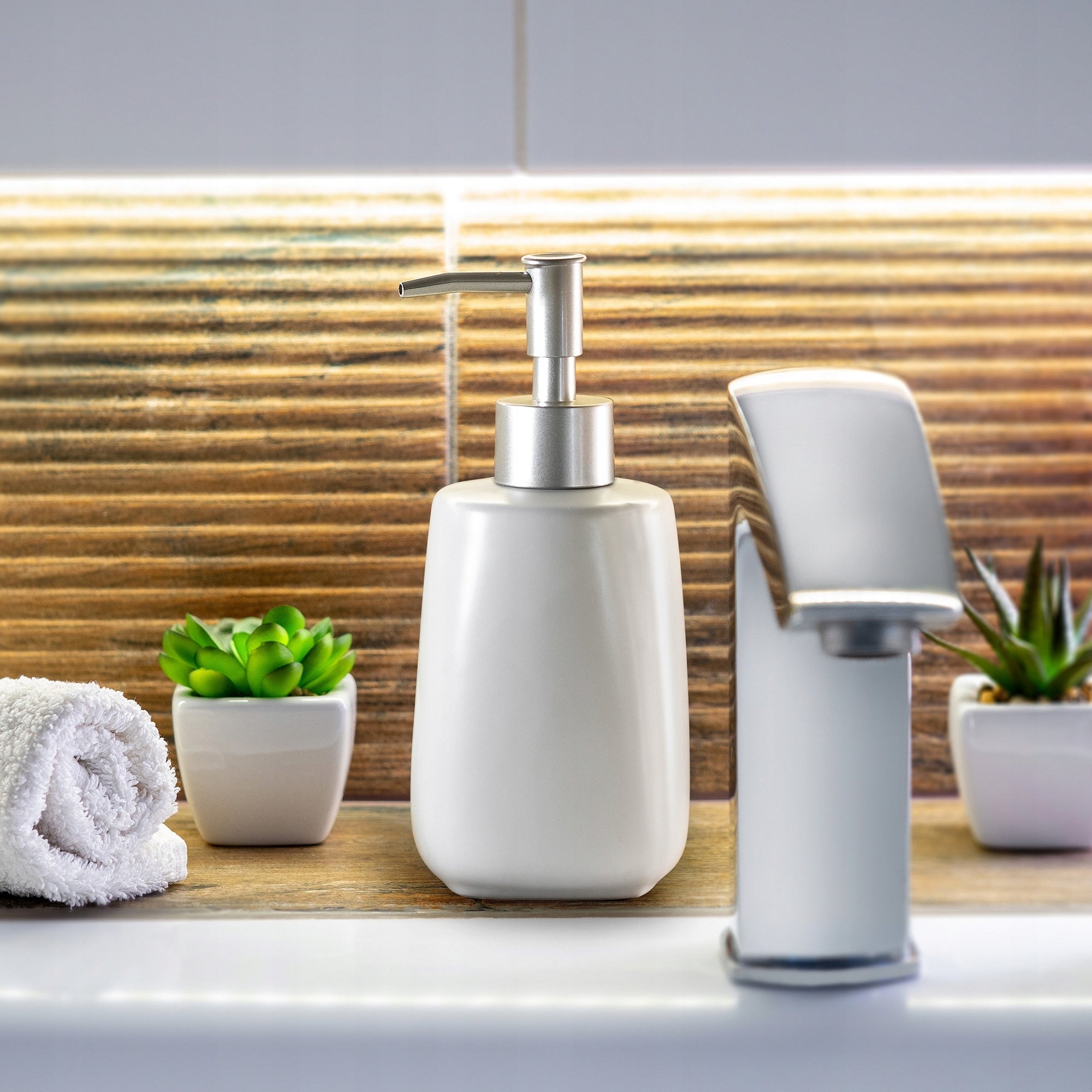 LIQUID SOAP DISPENSER LIQUID CONTAINER 400 ml WHITE CERAMIC 2pcs Packaging status original