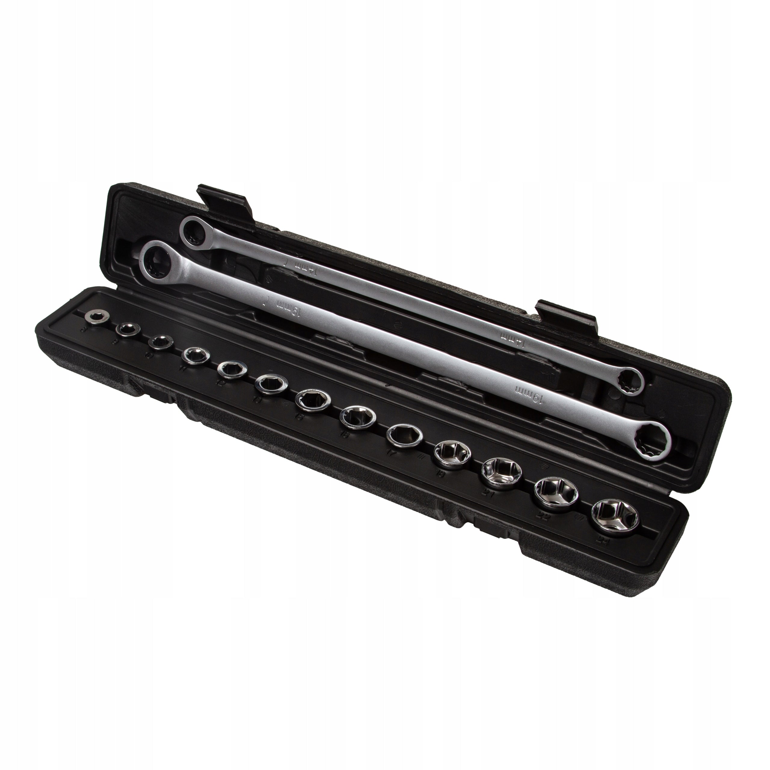 LONG THROUGH EYE WRENCHES WITH RATCHET SOCKET SET 8-24MM EAN (GTIN) 5901969135435