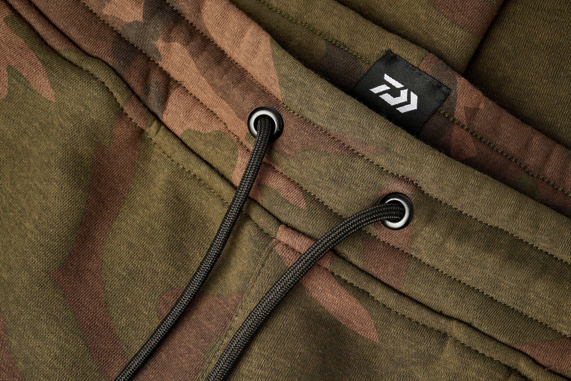 LONG TROUSERS DAIWA CARP CAMO JOGGER-M Packaging status original
