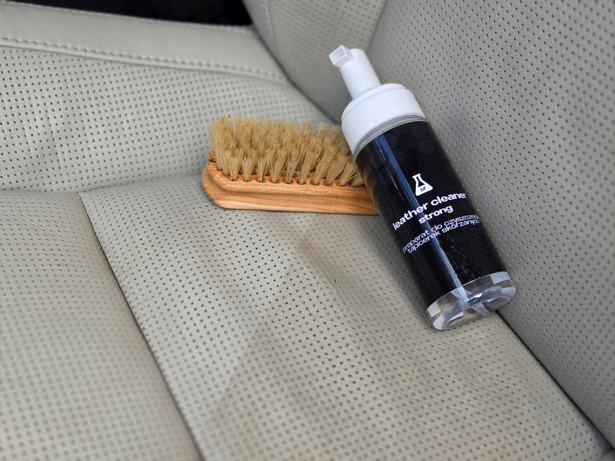 Leather Cleaner STRONG 150ml MW Upholstery Leather Cleaner Packaging status original