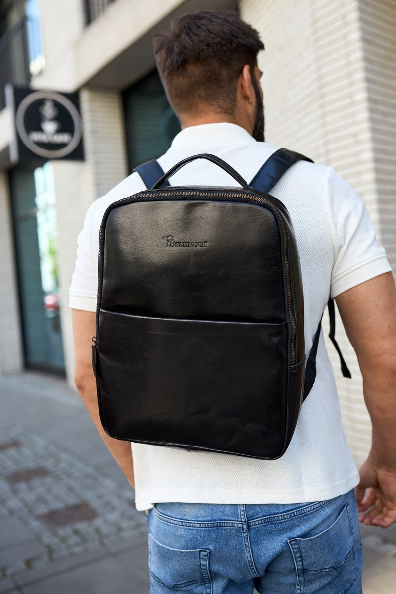 Leather laptop backpack 15,6 business large A4 roomy black premium Packaging status original