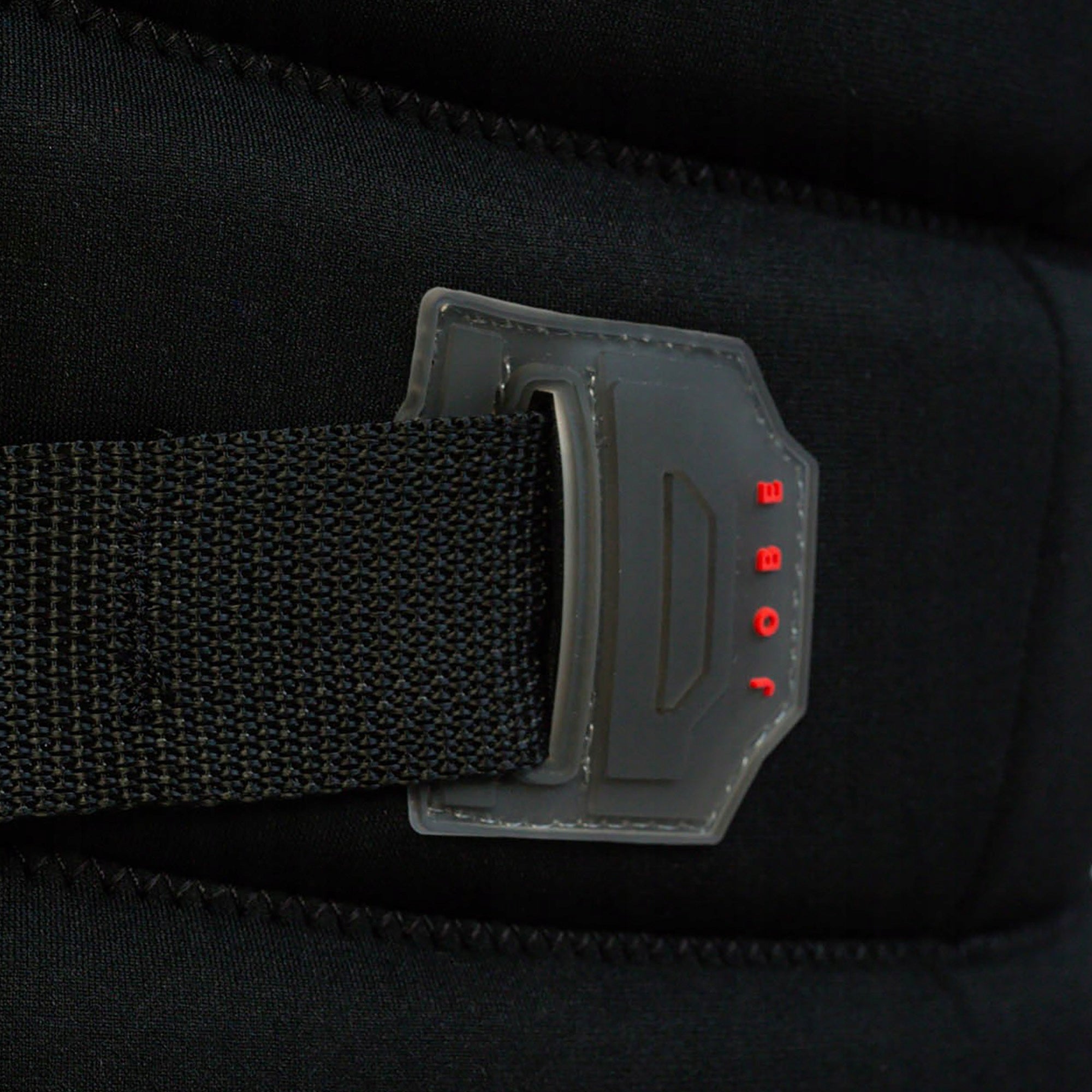 Life Vest Neoprene vest for men's scooter black Jobe L 102-106 in cage