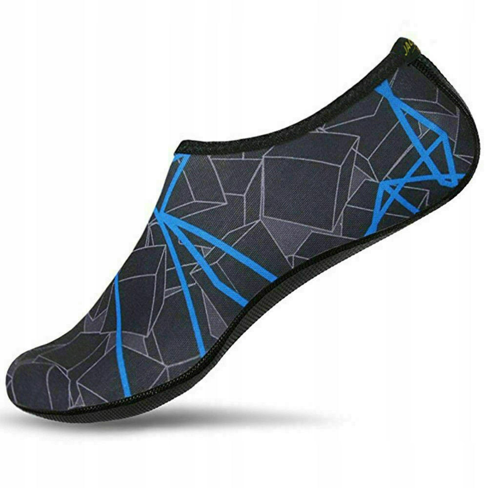 Lightweight Barefoot Water Shoes Quick Dry Aqua Socks Fishing Wading Model CR087