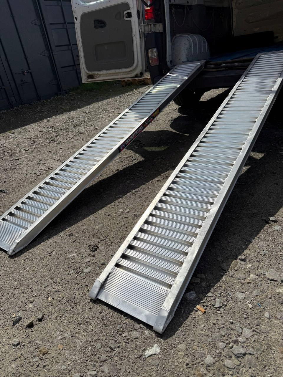 Loading ramps 2m for trailers, aluminium ramps for excavators up to 2100kg Manufacturer code 50X20NB