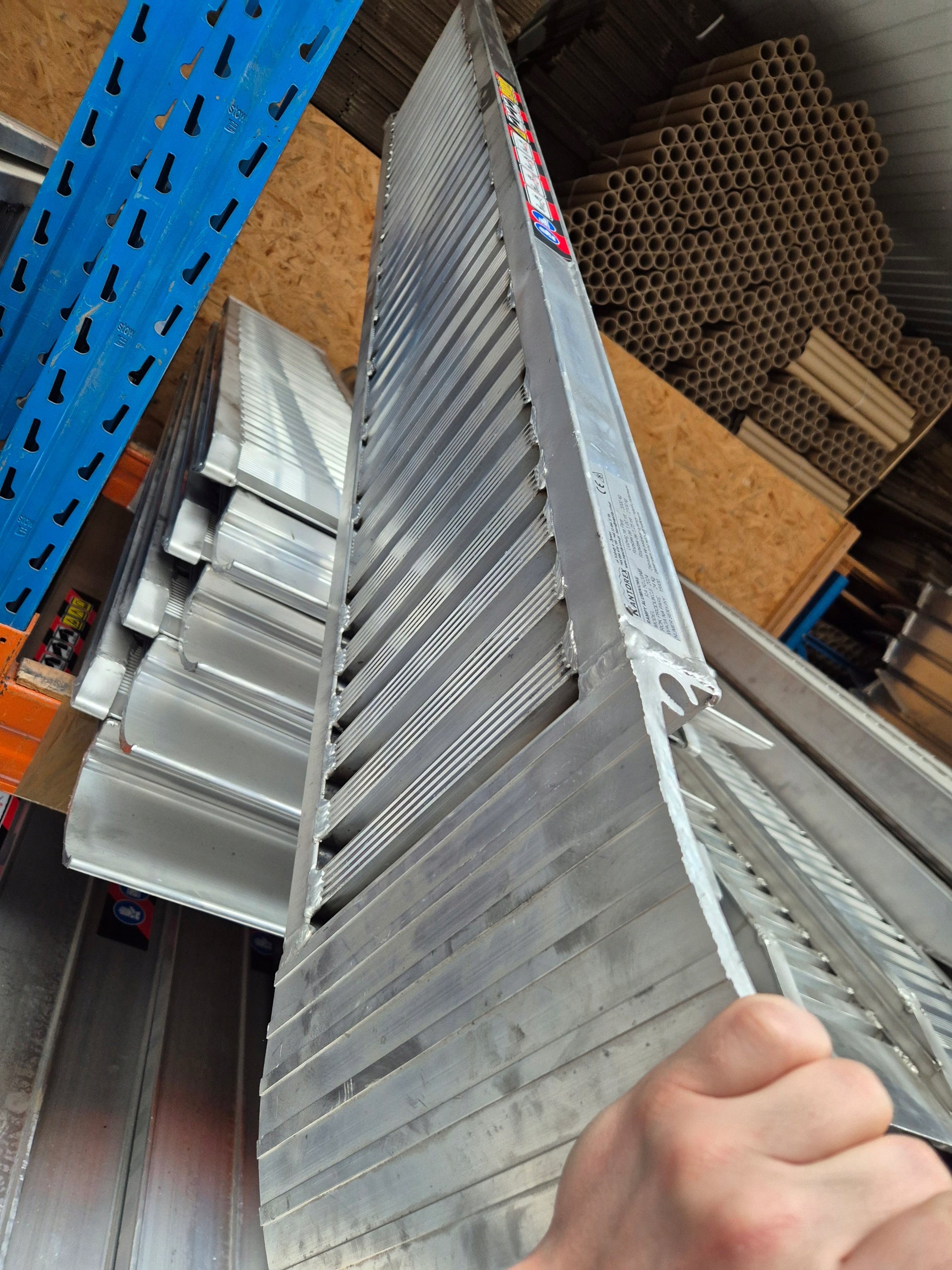 Loading ramps 2m for trailers, aluminium ramps for excavators up to 2100kg