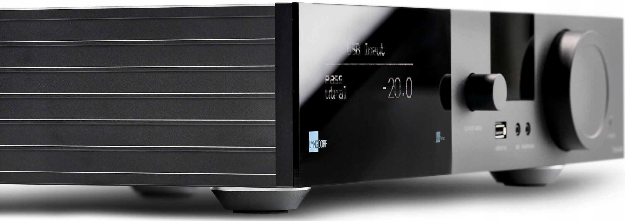 Lyngdorf TDAI-3400 - allinone amplifier 400W streamer processor RoomPerfect Manufacturer code 5704505103406