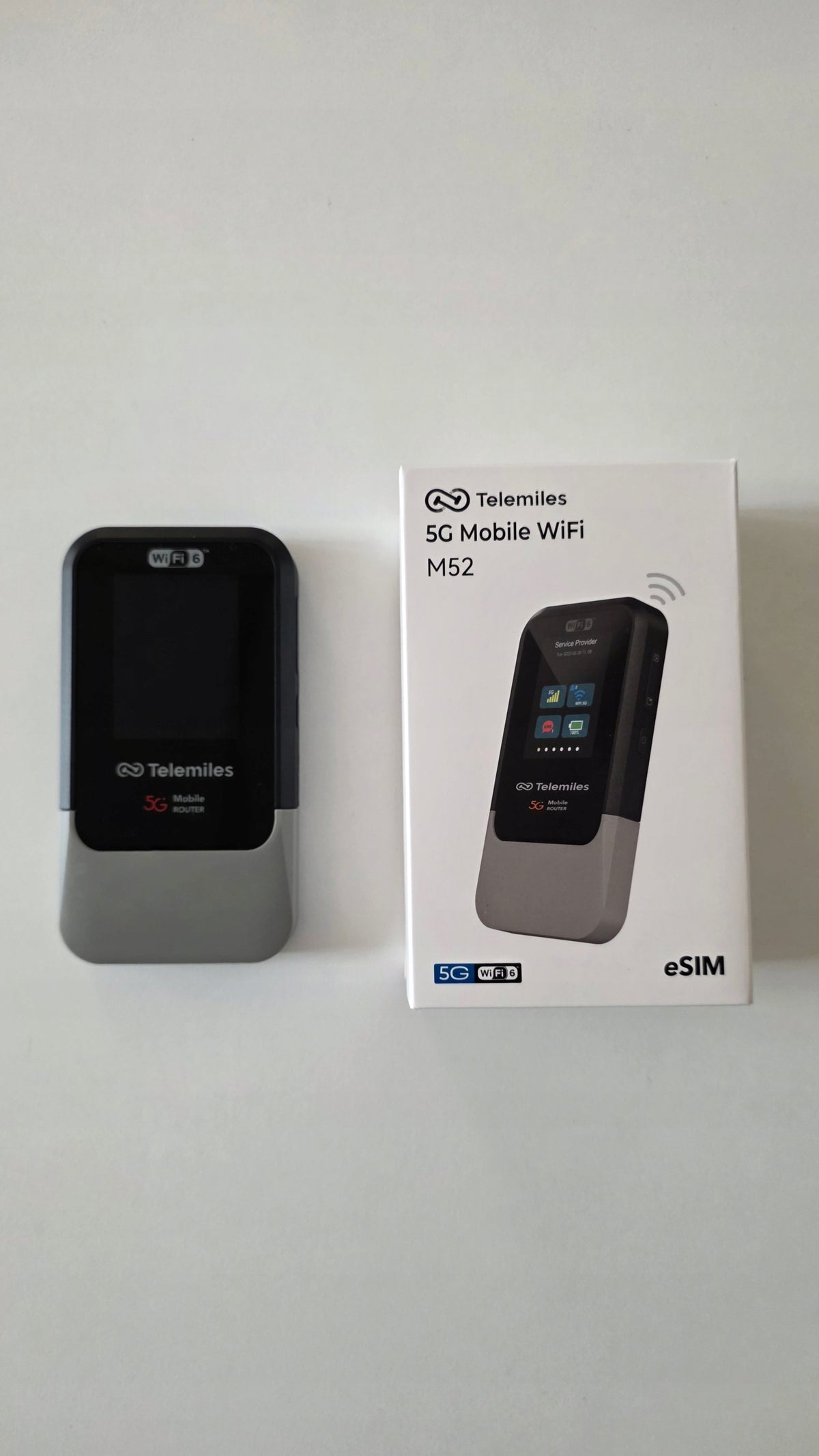 M52 5G Router with eSIM Packaging status original