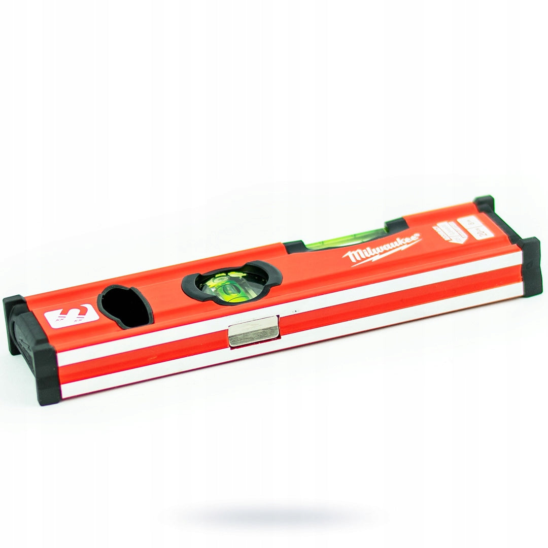 MAGNETIC LEVEL MILWAUKEE SLIM 20 CM TWO LIBELLE LIGHT DURABLE Brand Milwaukee