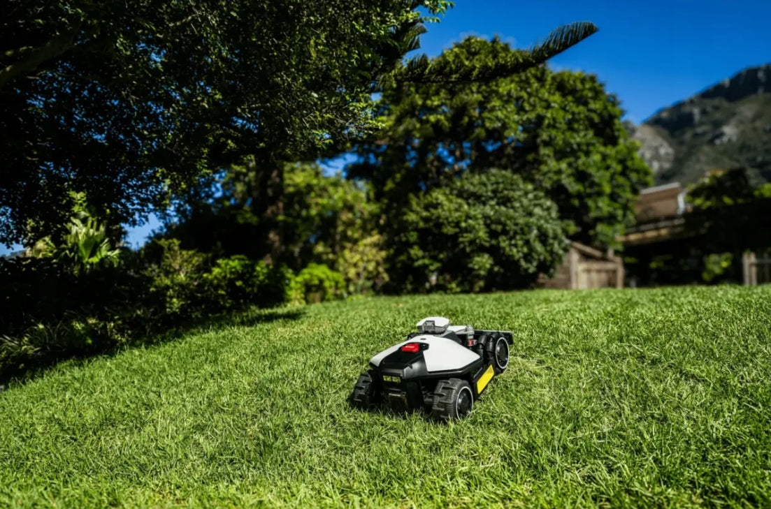 MAMMOTION LUBA 2 MINI AWD 1500 Packaging status original
