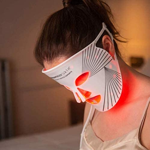 MASK FOR LIGHT THERAPY / WRINKLE REMOVAL UK Batteries included yes