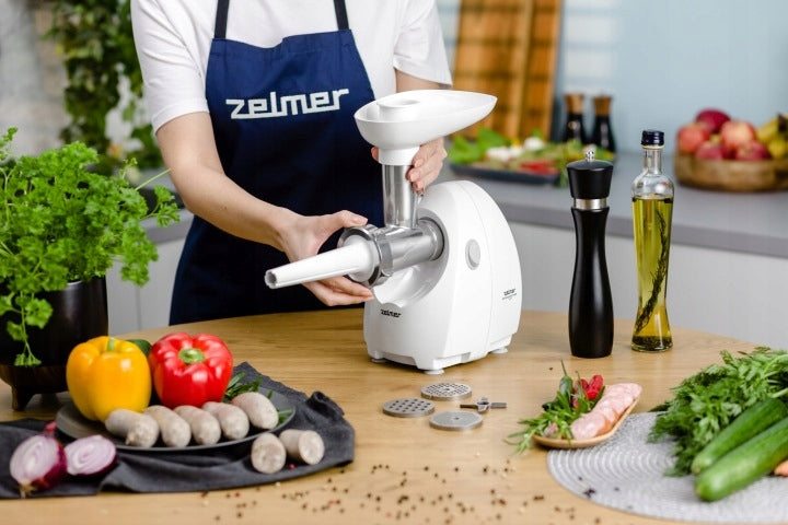 MEAT GRINDER ZMM 4080B ZELMER 1900W STRONG WHITE Dominant color white