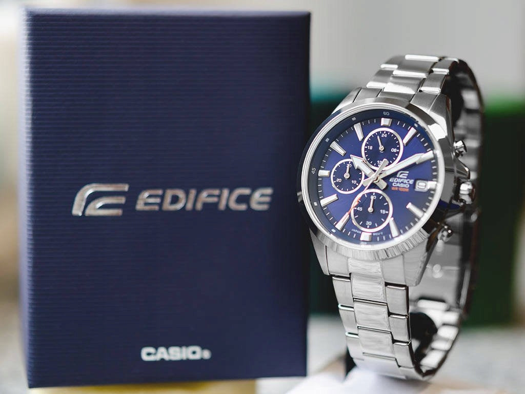 MEN'S WATCH CASIO EFV-560D-2AVUEF EDIFICE CHRONO Batteries included yes