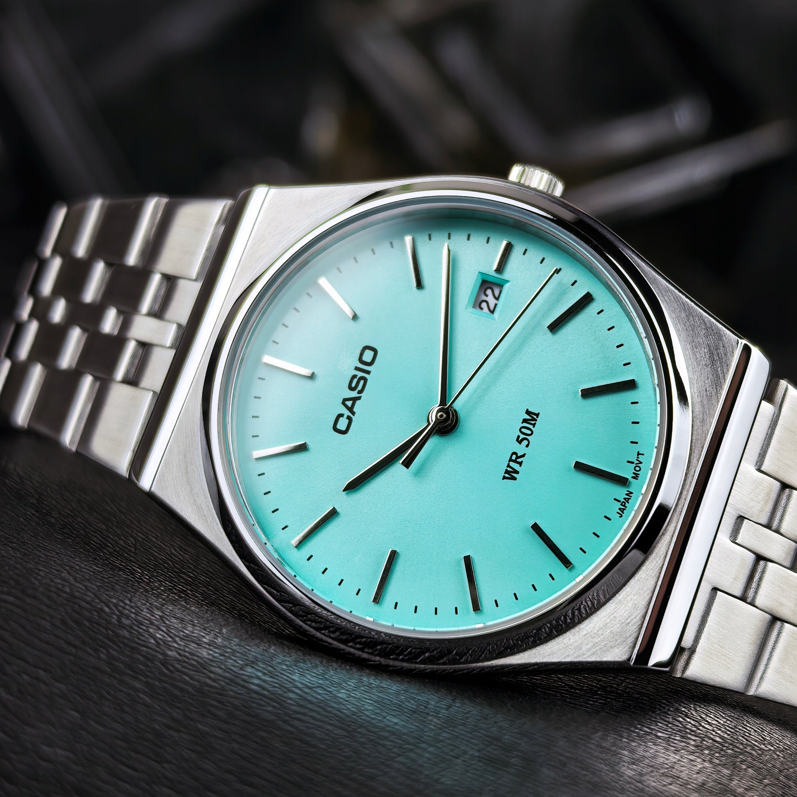 MEN'S WATCH CASIO MTP-B145D-2A1 TURQUOISE ON RETRO BRACELET CLASSIC Brand CASIO