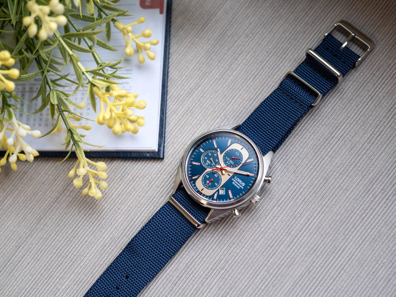 MEN'S WATCH LORUS RM357GX9 URBAN CHRONOGRAPH NAVY BLUE ON STRAP 100M Batteries included yes