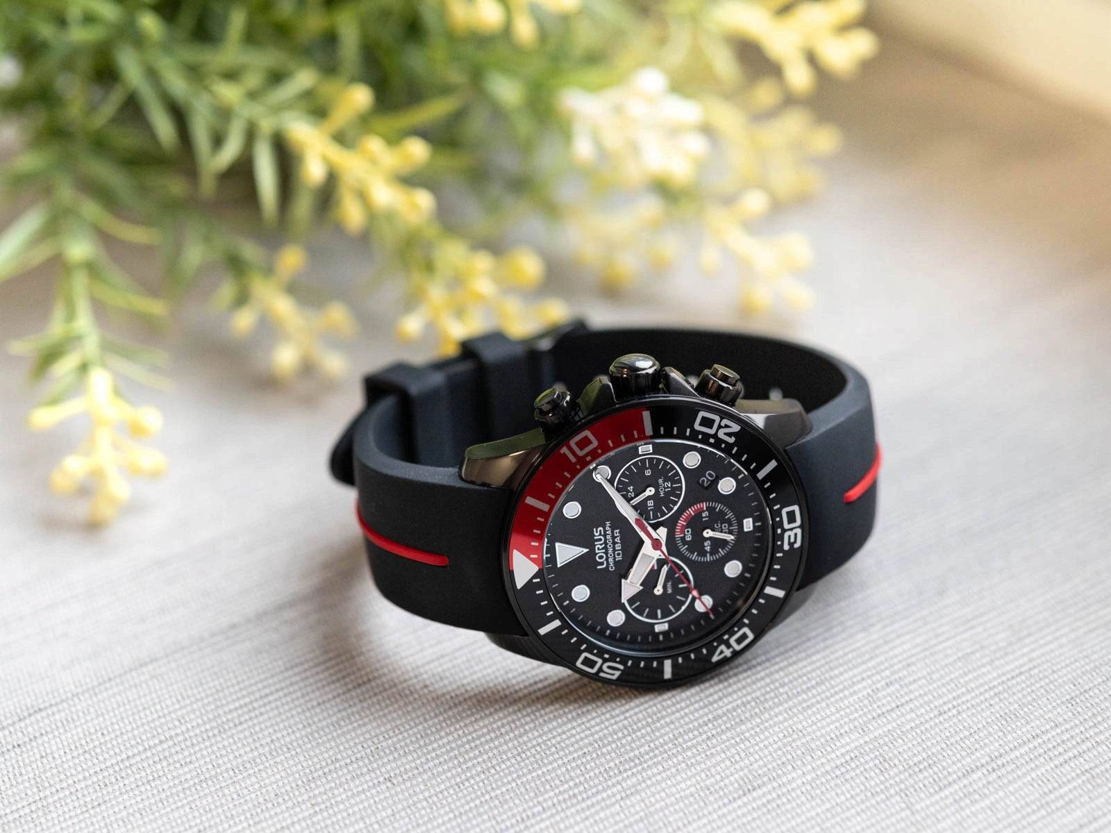 MEN'S WATCH LORUS RT347JX9 BLACK ON STRAP CHRONOGRAPH NEOBRITE SPORTS Packaging status original