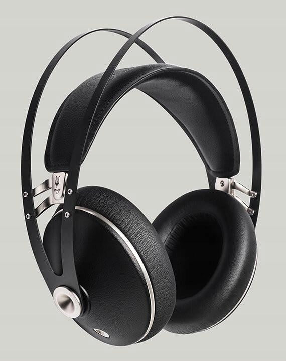 MEZE 99 NEO HI-END CLOSED ON-EAR HEADPHONES