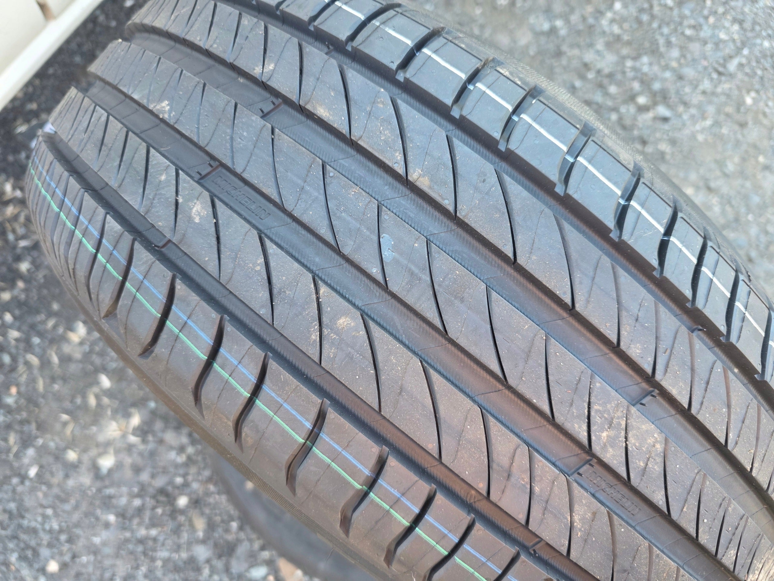 MICHELIN PRIMACY 4+205 55 16 Year of manufacture 2024