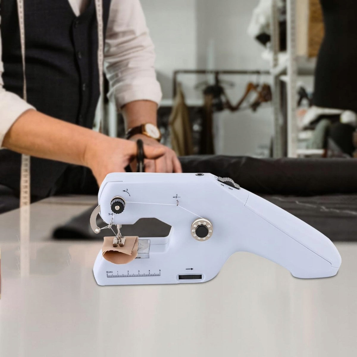 MINI MANUAL SEWING MACHINE HANDY AUTOMATIC PORTABLE MACHINE Dominant color white