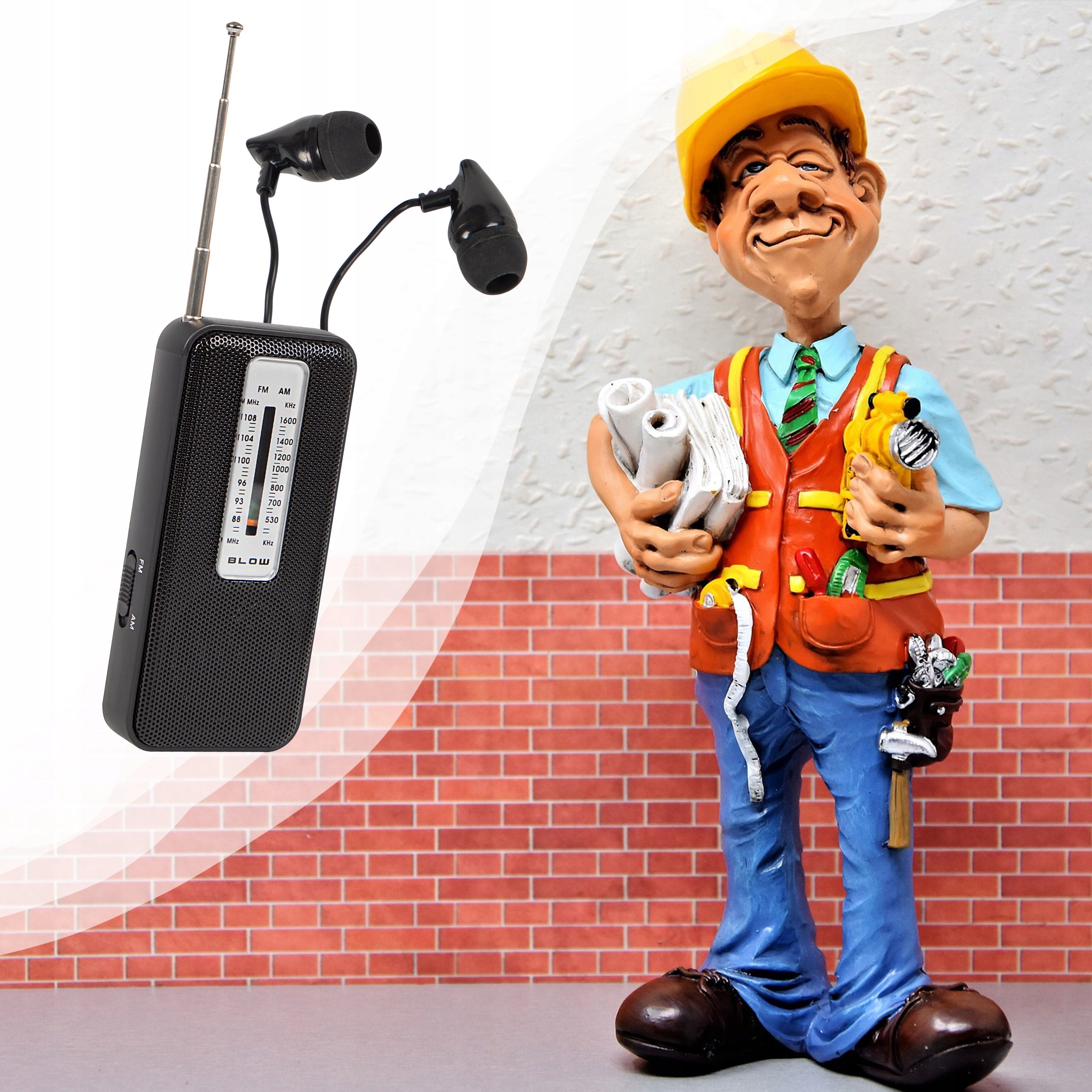 MINI RADIO PORTABLE KITCHEN CONSTRUCTION FM AM BATTERY OPERATED HEADPHONES ANTENNA Manufacturer code 77-537