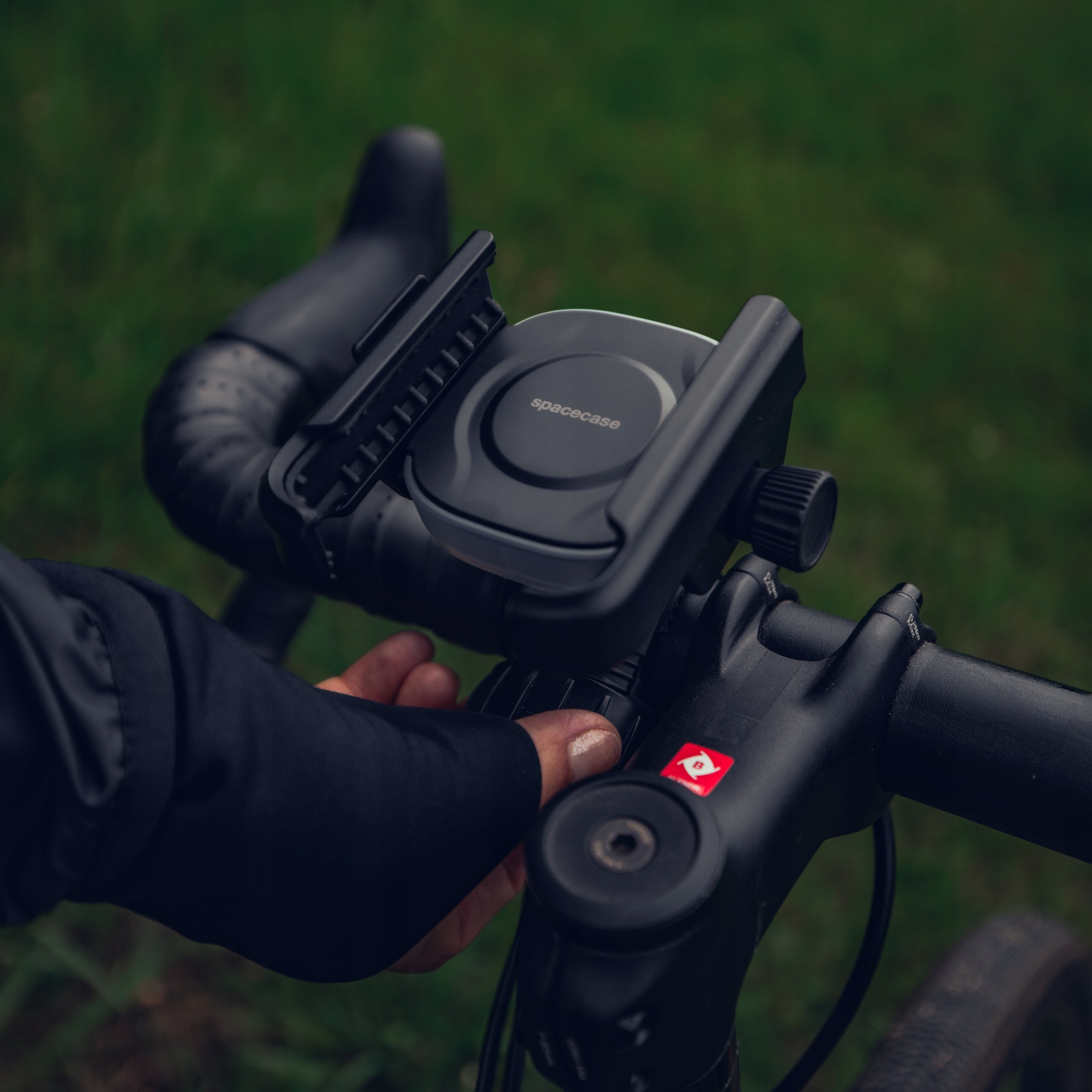 MOTORCYCLE BIKE HOLDER PHONE HANDLEBAR FOR MOTORCYCLE BIKE STRONG Product weight with unit packaging 0.22 kg