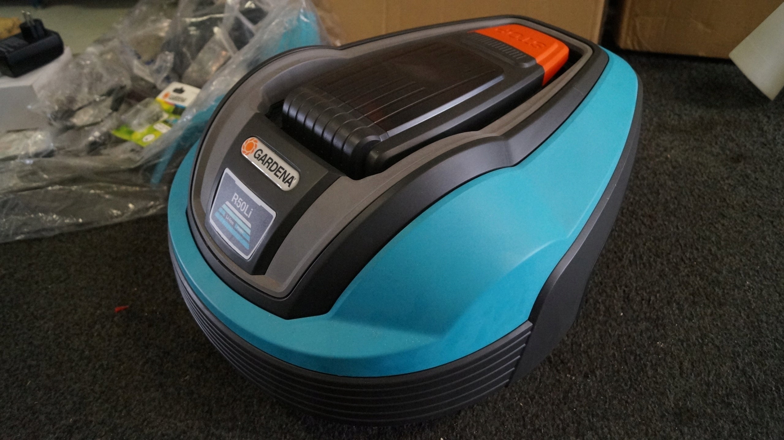 MOWING ROBOT GARDENA R50Li EAN (GTIN) 4078500026116