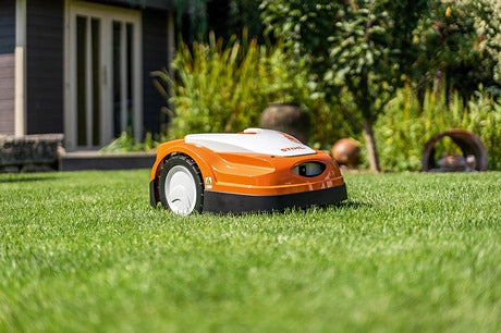 MOWING ROBOT RMI 422.2 STIHL 63010121403 basket area. 800m2 Manufacturer code 63010121403