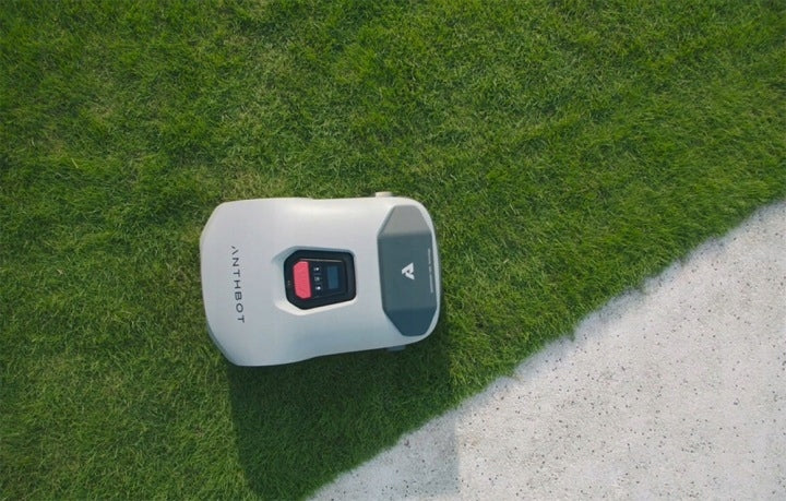 MOWING ROBOT WITHOUT CABLE 2000m2 AI 4 CAMERAS 5Ah GPS RTK ANTHBOT GENIE1000 Mowing performance 1000 m²