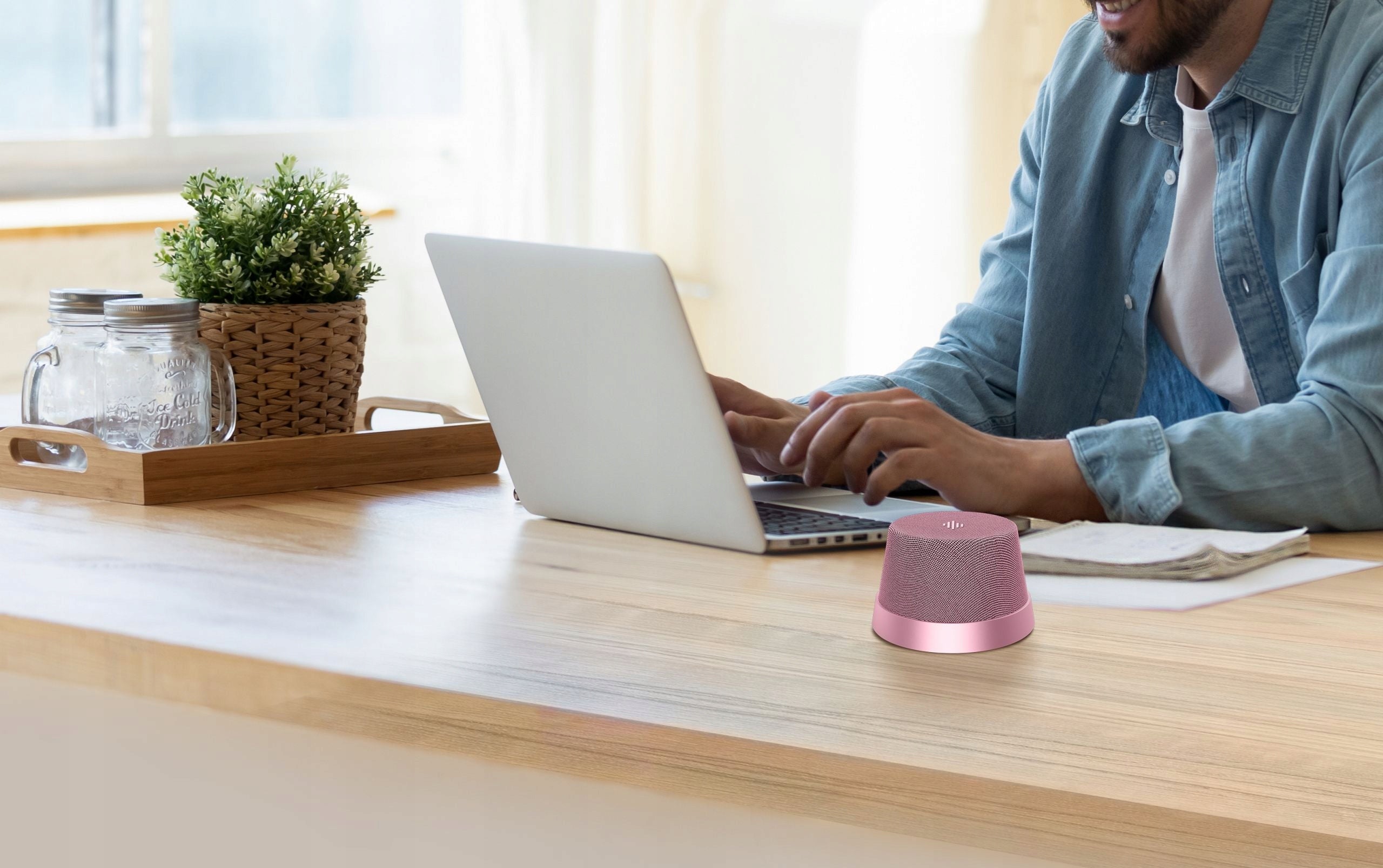 Magnetic Bluetooth Speaker with MagSafe Miatone Magboom Mini IPX6 Pink Model other