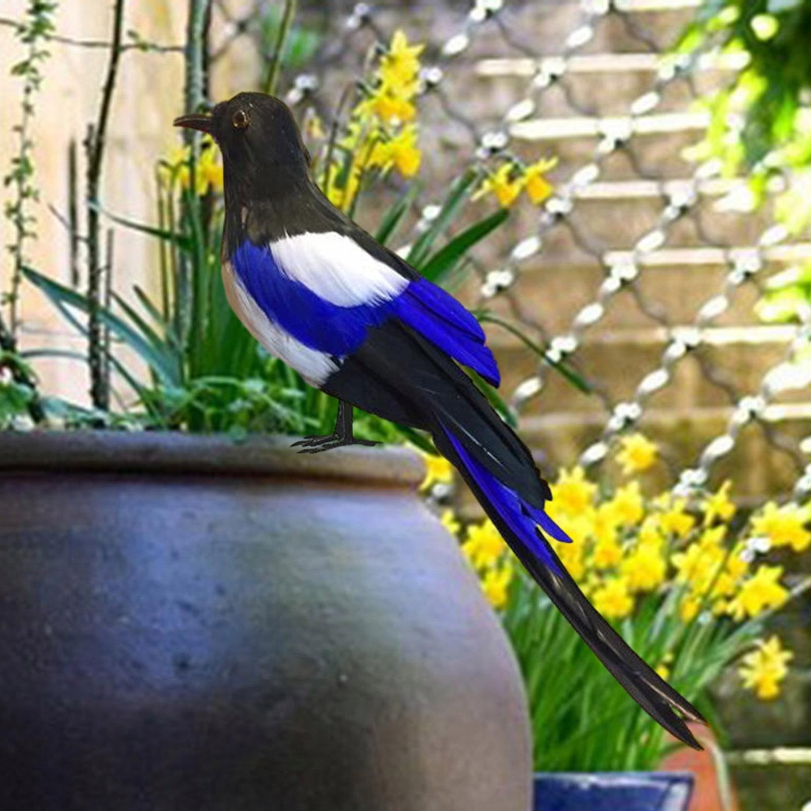 Magpie Simulation Bird Decorative Realistic Crafts Feathered Bird 33cm Main material Bamboo