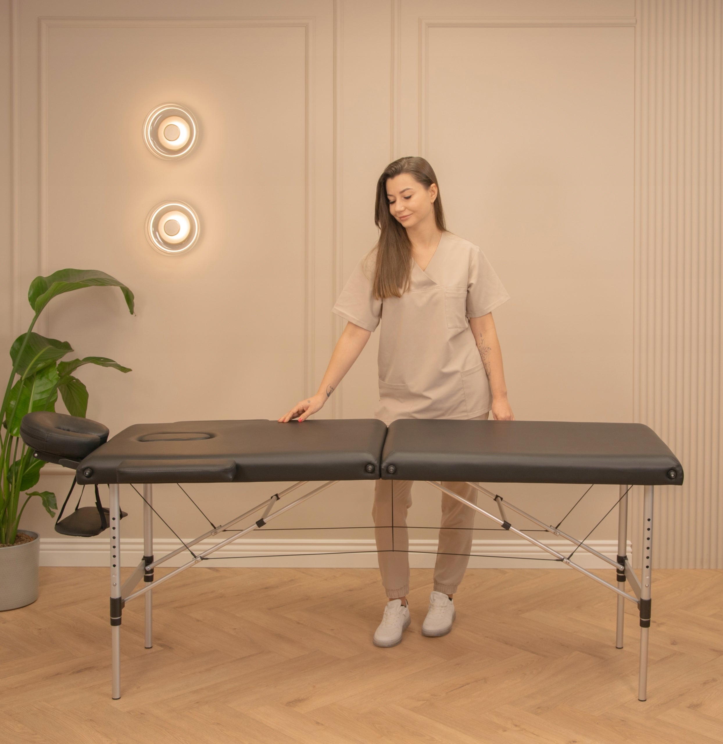 Massage Table Bed Folding Portable Aluminum Foam 5 cm Lightweight Couch Packaging status original