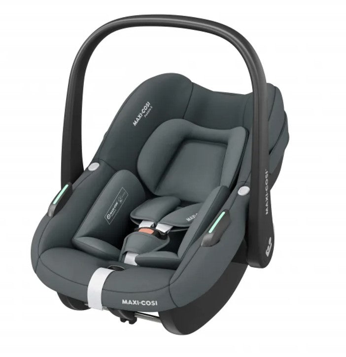 Maxi-Cosi Pebble S 2026 Tonal Graphite Car Seat + FamilyFix Base Manufacturer code 8595226310566