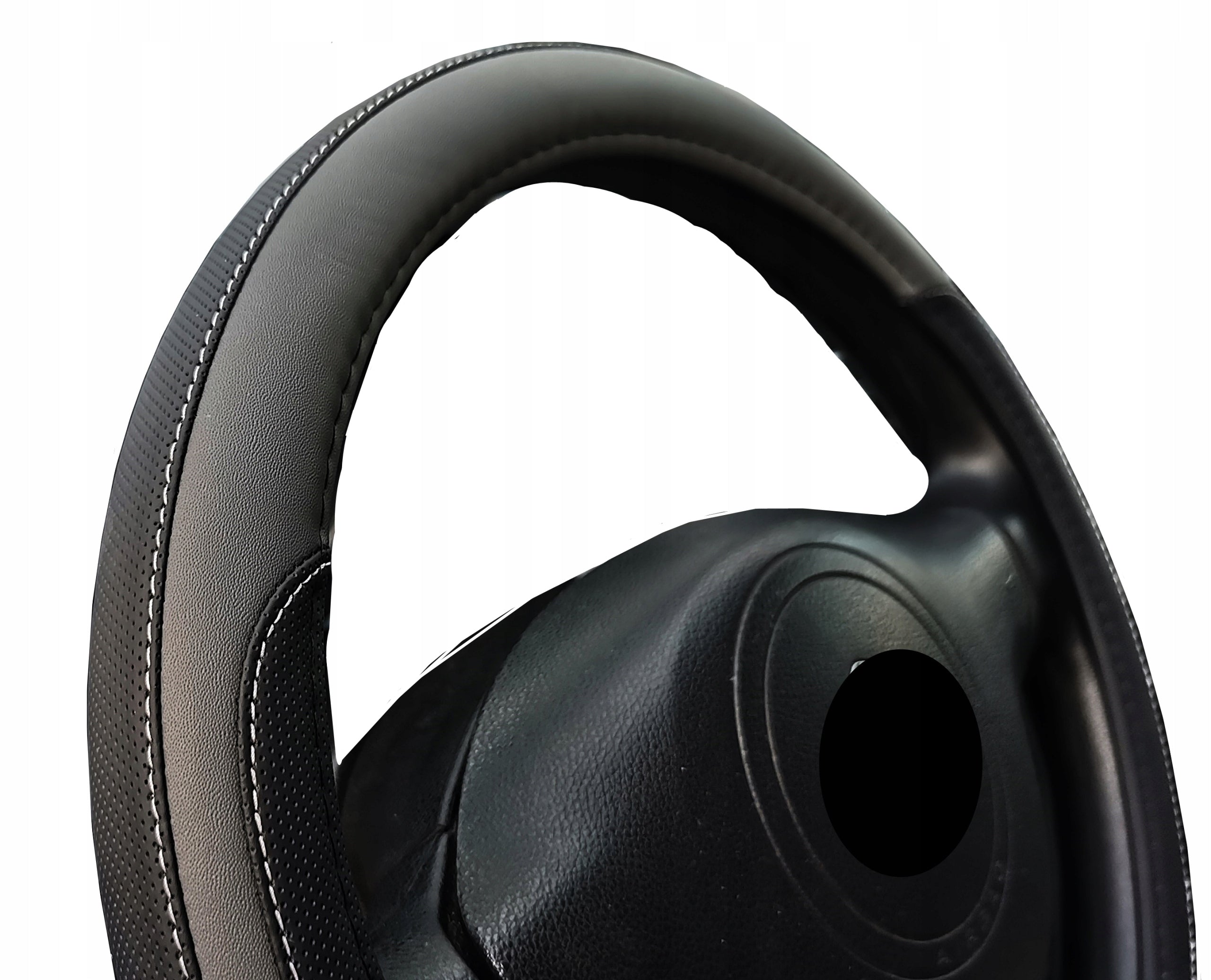 Mazda 6 I (02-08) II (07-13) III (2012-) for steering wheel perforated leather cz
