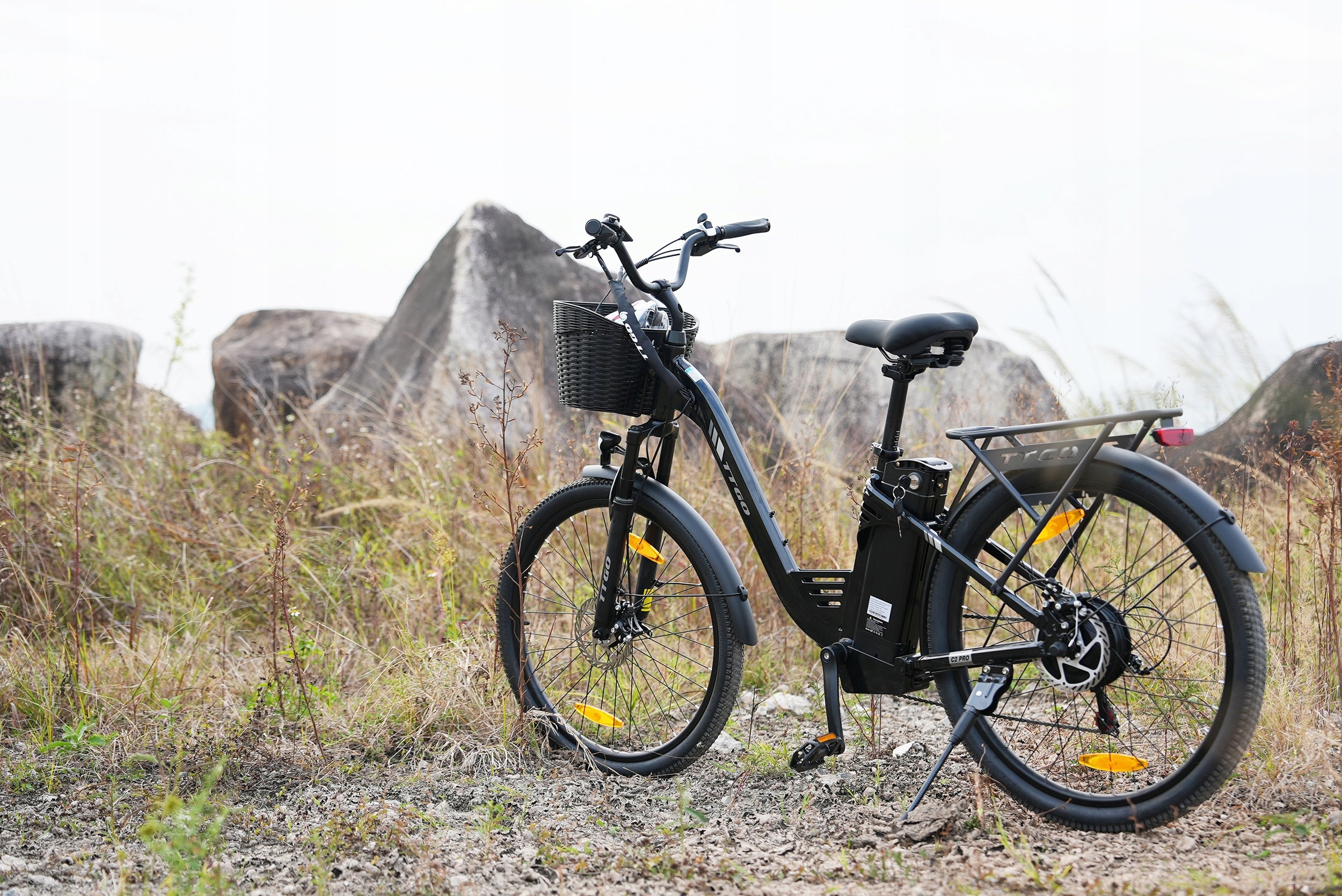 Men's/Women's E-bike TTGO C2 Pro 250W 52NM 36V 18AH 25KM/H 120KM 26"*1.95" Model Urban commuter E-bike TTGO C2 Pro Shimano-7s 26“