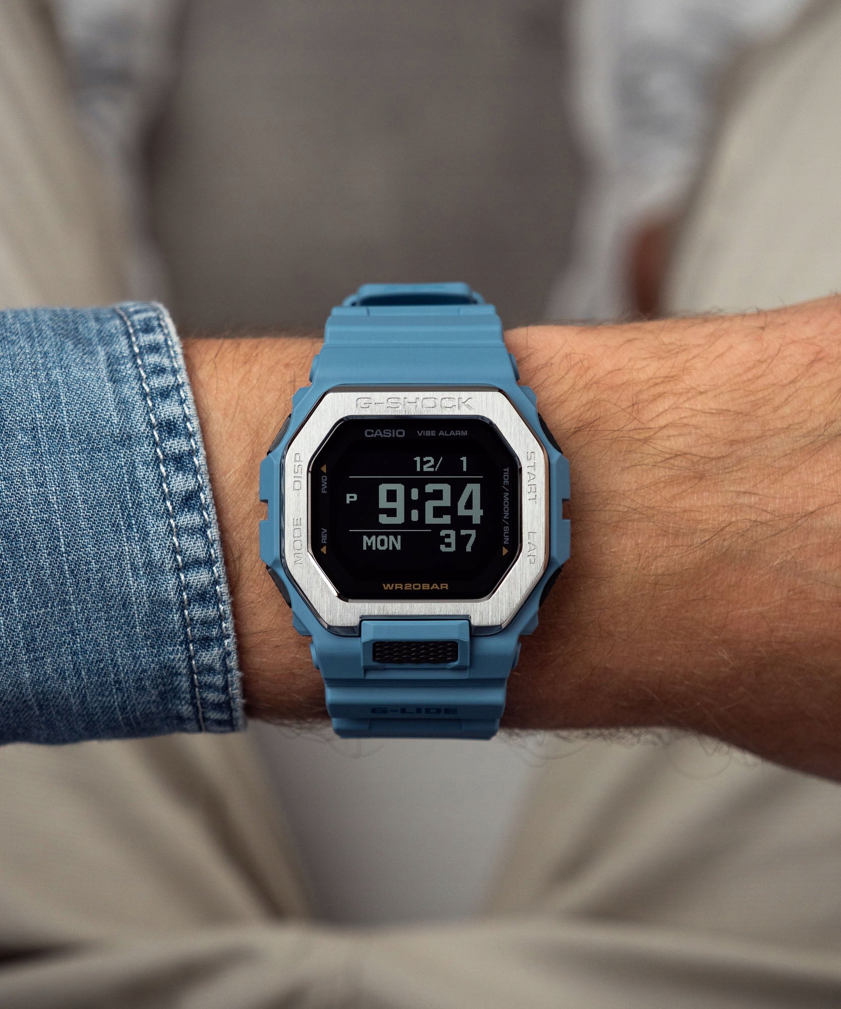 Men's watch Casio G-SHOCK Trending G-Lide Case color multicolor