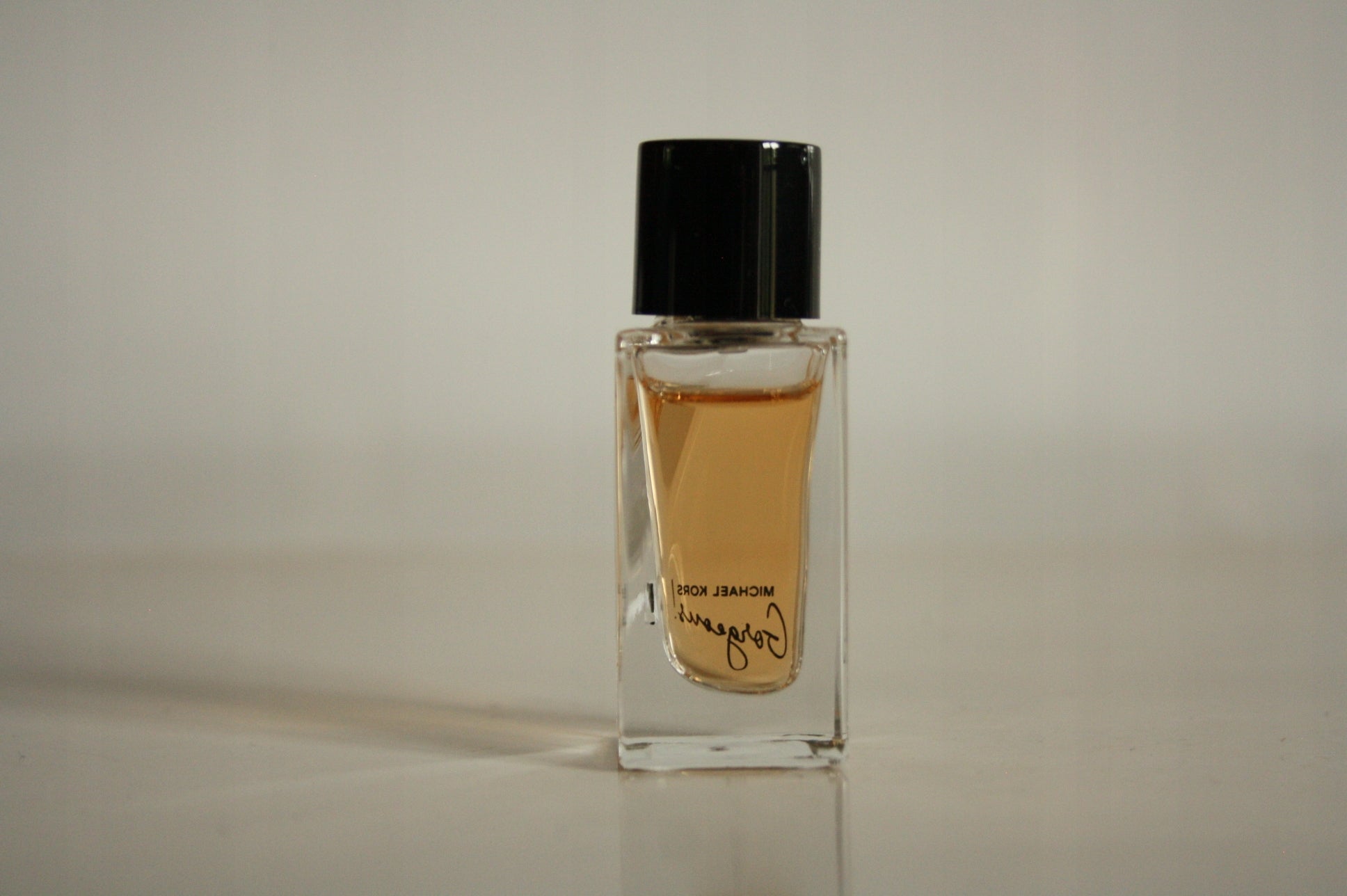 Michael Kors Gorgeous! Perfumed Water 5ml Packaging status original