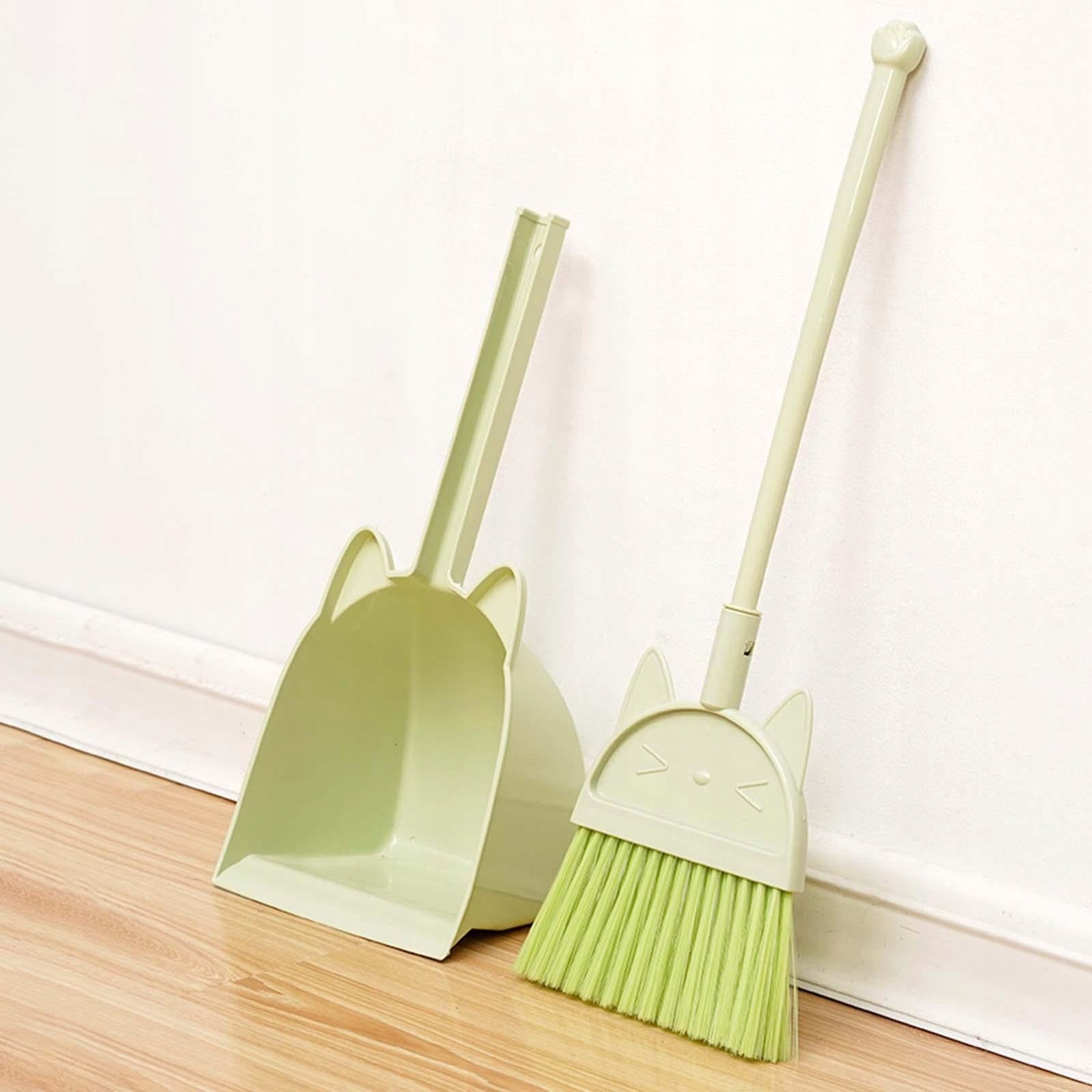 Mini Broom with Dustpan Educational Toys Cleaning Toys Gift Cleaning Green