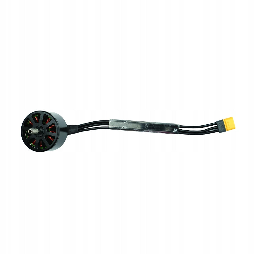 Motor Pilotix 3115 900KV with plastic pipes and plug Model 3115 900KV with plastic pipes and plug