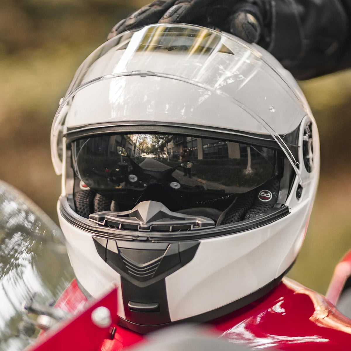 Motorcycle Helmet Folding Full Face Helmet Size L Double Viewfinder White Size L